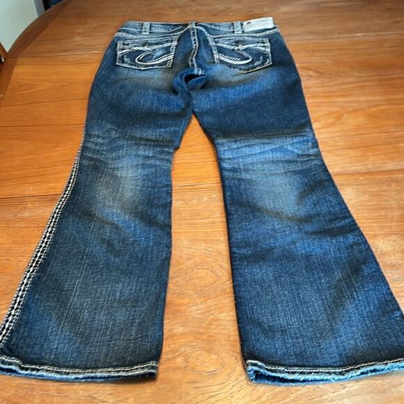 Silver Jeans Suki Flap 29 x 30 - Picture 2 of 14